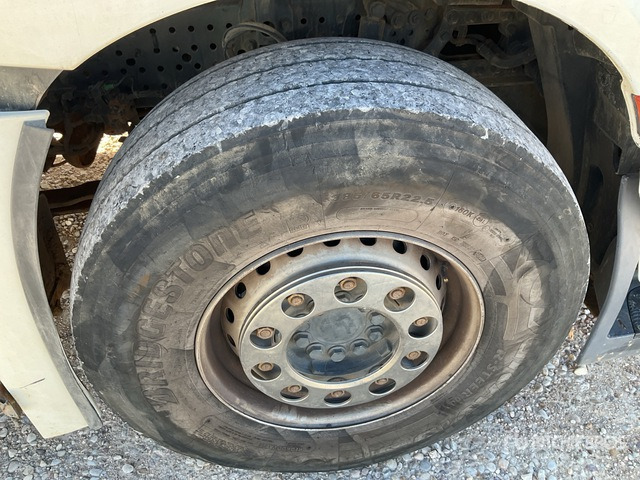 2016 Mercedes-Benz Actros 1851 LS 4x2 S/A Sleeper Truck Tractor - Tractor: foto 5 2016 Mercedes-Benz Actros 1851 LS 4x2 S/A Sleeper Truck Tractor - Tractor: foto 5