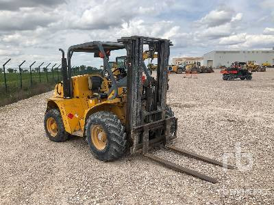 UROMAC DTH2500D 4x4 - Empilhador todo-o-terreno: foto 4 UROMAC DTH2500D 4x4 - Empilhador todo-o-terreno: foto 4