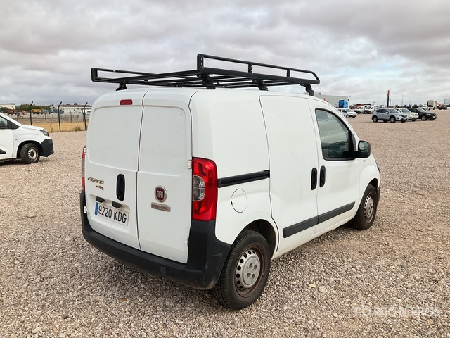 2017 Fiat Fiorino Cargo Van - Veículo comercial: foto 3 2017 Fiat Fiorino Cargo Van - Veículo comercial: foto 3