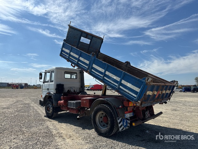 1990 Iveco 172-24 4x2 S/A Dump Truck - Camião basculante: foto 4 1990 Iveco 172-24 4x2 S/A Dump Truck - Camião basculante: foto 4