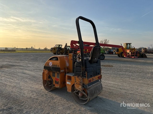 2000 Sicom Sirio15 Double Drum Roller - Compactador de asfalto: foto 2 2000 Sicom Sirio15 Double Drum Roller - Compactador de asfalto: foto 2
