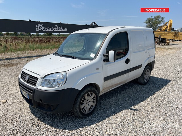 2008 Fiat Doblo (Inoperable) Van Truck - Furgão compacto: foto 1 2008 Fiat Doblo (Inoperable) Van Truck - Furgão compacto: foto 1