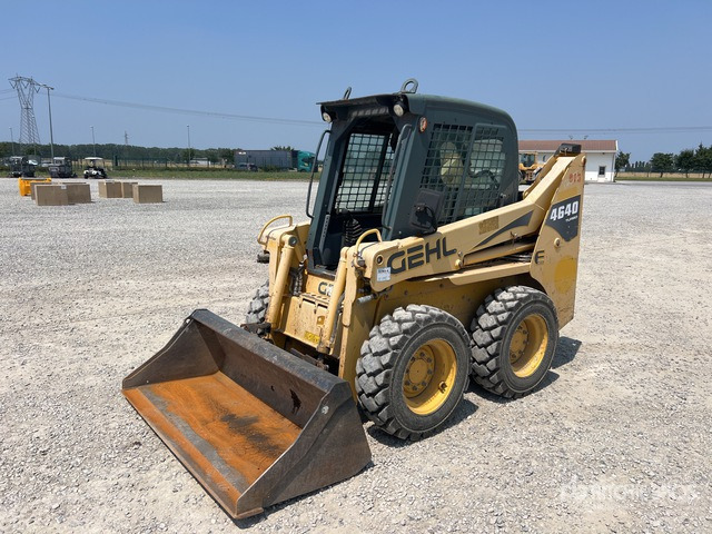2008 Gehl SL4640 Skid Steer Loader - Mini pá carregadora: foto 2 2008 Gehl SL4640 Skid Steer Loader - Mini pá carregadora: foto 2