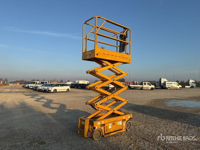 2008 Haulotte Optimum 8 Electric Scissor Lift - Plataforma de Tijera/ Plataforma de tesoura: foto 2 2008 Haulotte Optimum 8 Electric Scissor Lift - Plataforma de Tijera/ Plataforma de tesoura: foto 2