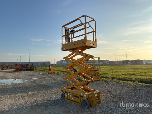 2008 Haulotte Optimum 8 Electric Scissor Lift - Plataforma de Tijera/ Plataforma de tesoura: foto 1 2008 Haulotte Optimum 8 Electric Scissor Lift - Plataforma de Tijera/ Plataforma de tesoura: foto 1