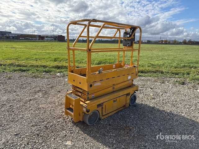 2009 Haulotte Optimum 8 Electric (Inoperable) Scissor Lift - Plataforma de Tijera/ Plataforma de tesoura: foto 4 2009 Haulotte Optimum 8 Electric (Inoperable) Scissor Lift - Plataforma de Tijera/ Plataforma de tesoura: foto 4