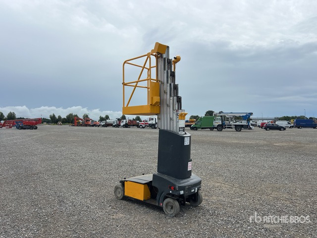 2011 JLG Toucan Junior 6B Vertical Mast Lift - Plataforma de mastro vertical: foto 4 2011 JLG Toucan Junior 6B Vertical Mast Lift - Plataforma de mastro vertical: foto 4