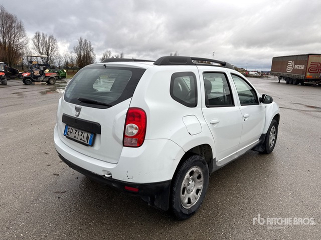 2012 Dacia Duster SUV - SUV: foto 3 2012 Dacia Duster SUV - SUV: foto 3