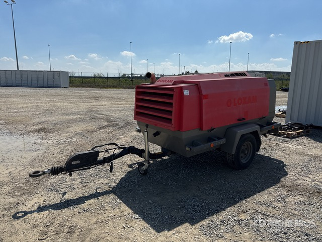 2015 Atlas Copco XAHS186 Compressore - Compressor de ar: foto 1 2015 Atlas Copco XAHS186 Compressore - Compressor de ar: foto 1