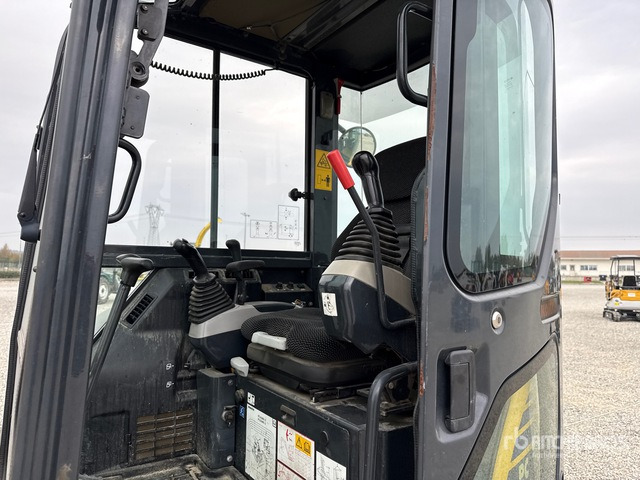 2016 Komatsu PC55MR-3 Mini Excavator: <6.6t - Mini escavadeira: foto 5 2016 Komatsu PC55MR-3 Mini Excavator: <6.6t - Mini escavadeira: foto 5