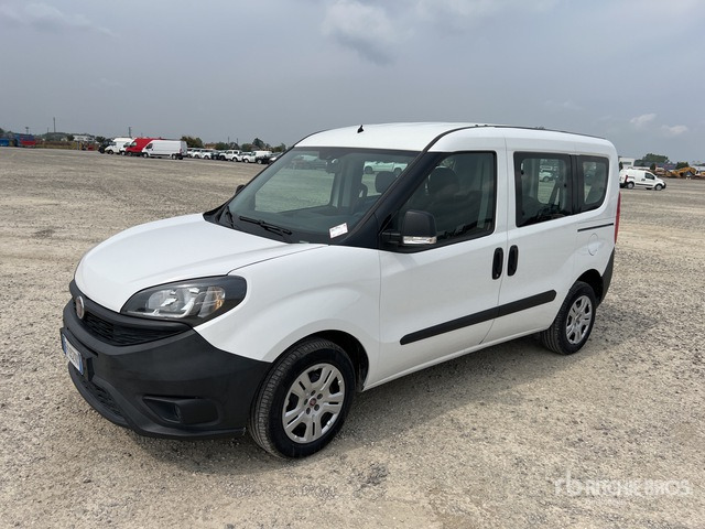 2018 Fiat Doblo CARGO COMBI 1.3 MJT 16V SX N1 Van Truck - Furgão compacto: foto 3 2018 Fiat Doblo CARGO COMBI 1.3 MJT 16V SX N1 Van Truck - Furgão compacto: foto 3