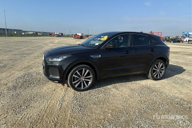 2018 Jaguar E Pace 2.0D I4 R-DYNAMIC SE 4WD 240CV SUV - SUV: foto 3 2018 Jaguar E Pace 2.0D I4 R-DYNAMIC SE 4WD 240CV SUV - SUV: foto 3