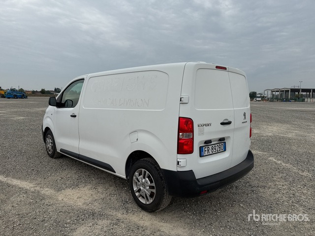 2018 Peugeot Expert Autocarro furgonato - Furgão compacto: foto 4 2018 Peugeot Expert Autocarro furgonato - Furgão compacto: foto 4