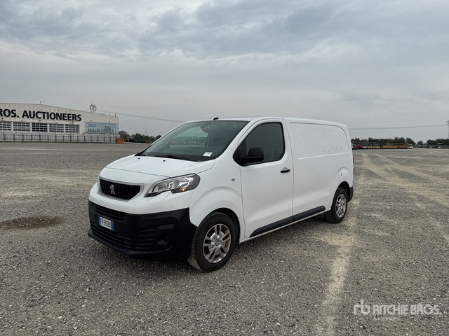 2018 Peugeot Expert Autocarro furgonato - Furgão compacto: foto 1 2018 Peugeot Expert Autocarro furgonato - Furgão compacto: foto 1
