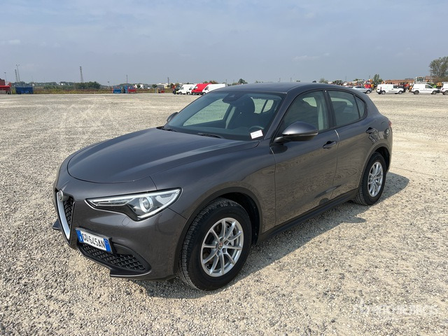 2020 Alfa Romeo Stelvio 2.2 TD 190CV AT8 Q4 BUSINESS SUV - SUV: foto 3 2020 Alfa Romeo Stelvio 2.2 TD 190CV AT8 Q4 BUSINESS SUV - SUV: foto 3