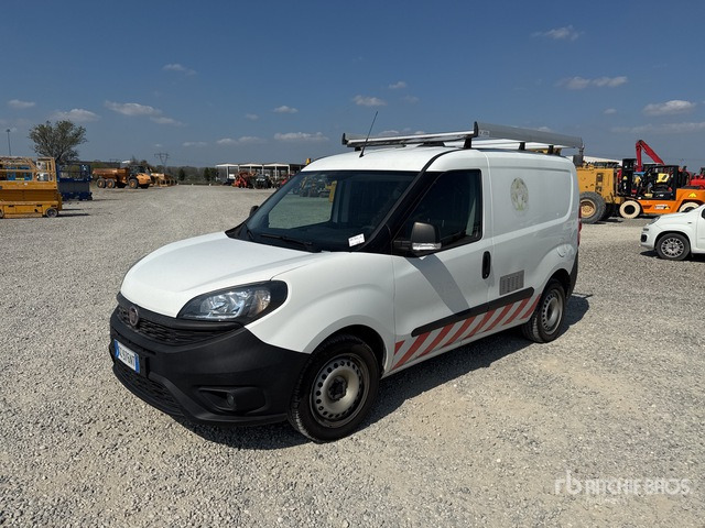 2020 Fiat Doblo Autocarro furgonato - Furgão compacto: foto 1 2020 Fiat Doblo Autocarro furgonato - Furgão compacto: foto 1