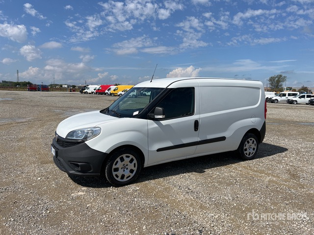 2020 Fiat Doblo CARGO MAXI 1.6 MJET 120CV LOUNGE Van Truck - Furgão compacto: foto 1 2020 Fiat Doblo CARGO MAXI 1.6 MJET 120CV LOUNGE Van Truck - Furgão compacto: foto 1