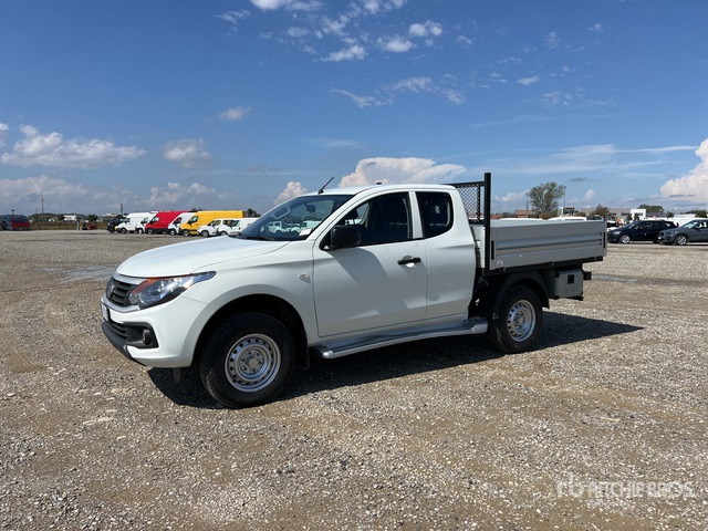 2020 Fiat Fullback 4x4 Extended Cab 2.4 154CV SX 4X4 Flatbed Truck - Carrinha de caixa aberta: foto 2 2020 Fiat Fullback 4x4 Extended Cab 2.4 154CV SX 4X4 Flatbed Truck - Carrinha de caixa aberta: foto 2