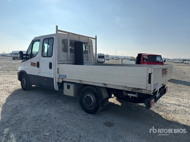 2020 Iveco Daily 35-120 Crew Cab (Inoperable) Flatbed Truck - Camião de caixa aberta/ Plataforma: foto 3 2020 Iveco Daily 35-120 Crew Cab (Inoperable) Flatbed Truck - Camião de caixa aberta/ Plataforma: foto 3