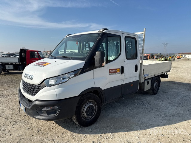 2020 Iveco Daily 35-120 Crew Cab (Inoperable) Flatbed Truck - Camião de caixa aberta/ Plataforma: foto 1 2020 Iveco Daily 35-120 Crew Cab (Inoperable) Flatbed Truck - Camião de caixa aberta/ Plataforma: foto 1
