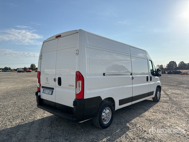 2020 Peugeot Boxer 333 L3H2 2.2 BLUEHDU 140CV S&S Van Truck - Furgão compacto: foto 4 2020 Peugeot Boxer 333 L3H2 2.2 BLUEHDU 140CV S&S Van Truck - Furgão compacto: foto 4