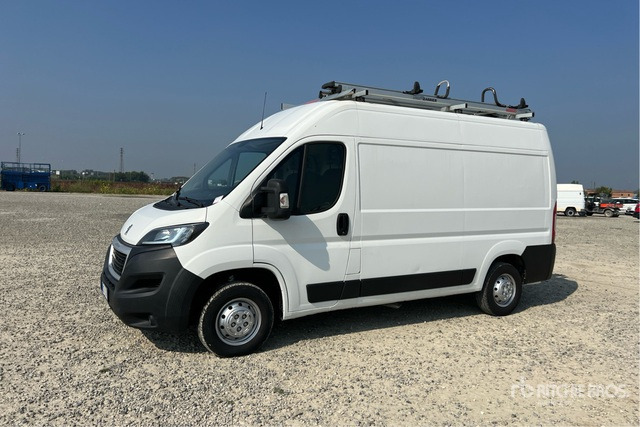 2021 Peugeot Boxer 333 L2H2 2.2 BLUEHDI 140CV S&S Van Truck - Furgão compacto: foto 1 2021 Peugeot Boxer 333 L2H2 2.2 BLUEHDI 140CV S&S Van Truck - Furgão compacto: foto 1
