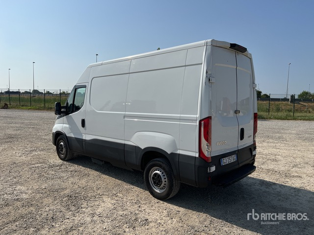 2022 Iveco Daily 35S14NV 3520 H2 BLUE P Van Truck - Furgão: foto 4 2022 Iveco Daily 35S14NV 3520 H2 BLUE P Van Truck - Furgão: foto 4