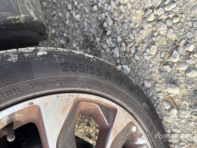 2022 Kia Stonic Automobile - Automóvel: foto 5 2022 Kia Stonic Automobile - Automóvel: foto 5