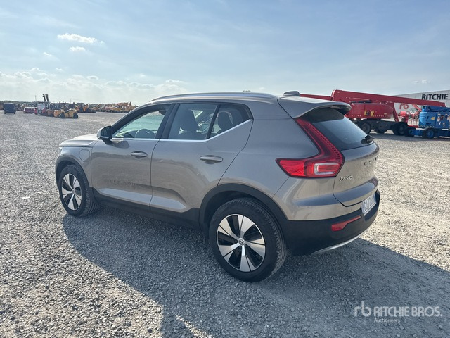 2022 Volvo XC40 T4 PLUG-IN HYBRID AUTO RECH INS ... SUV - SUV: foto 4 2022 Volvo XC40 T4 PLUG-IN HYBRID AUTO RECH INS ... SUV - SUV: foto 4