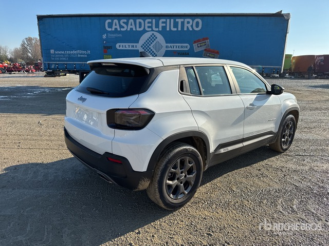 2023 Jeep Avenger 1.2 TURBO LONGITUDE FWD 100CV SUV - SUV: foto 3 2023 Jeep Avenger 1.2 TURBO LONGITUDE FWD 100CV SUV - SUV: foto 3