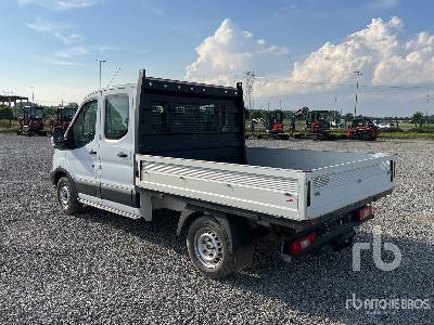 FORD TRANSIT Crew Cab - Camião de caixa aberta/ Plataforma: foto 2 FORD TRANSIT Crew Cab - Camião de caixa aberta/ Plataforma: foto 2