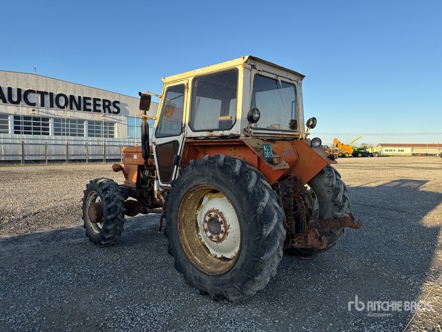 Fiat 1300 DT 4WD Tractor - Trator: foto 2 Fiat 1300 DT 4WD Tractor - Trator: foto 2