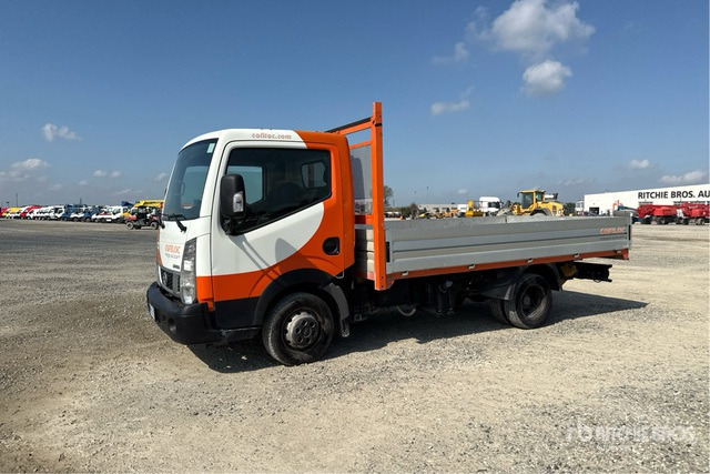 Nissan Cabstar NT400 Autocarro cassone fisso - Camião de caixa aberta/ Plataforma: foto 1 Nissan Cabstar NT400 Autocarro cassone fisso - Camião de caixa aberta/ Plataforma: foto 1