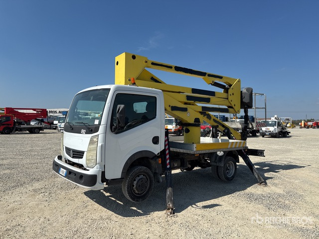 Renault Maxity Piattaforma autocarrata - Caminhão com plataforma aérea: foto 1 Renault Maxity Piattaforma autocarrata - Caminhão com plataforma aérea: foto 1