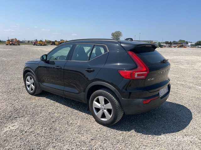 Volvo XC40 SUV - SUV: foto 4 Volvo XC40 SUV - SUV: foto 4