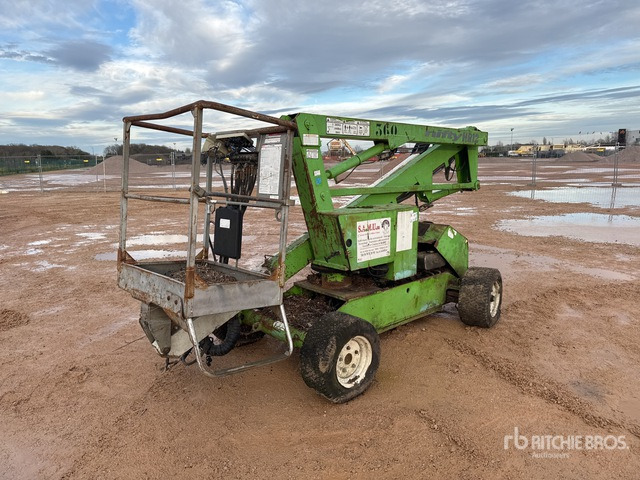 2006 Nifty HR12 ND 2WD Gasoline Nacelle Articulee ... Articulating Boom Lift - Plataforma articulada: foto 1 2006 Nifty HR12 ND 2WD Gasoline Nacelle Articulee ... Articulating Boom Lift - Plataforma articulada: foto 1