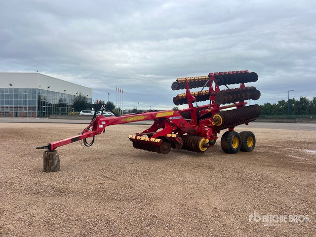 2009 Vaderstad Carrier 650 6.5 m Semi-Mount Dechaumeur A D ... Disc Harrow - Grades de discos: foto 2 2009 Vaderstad Carrier 650 6.5 m Semi-Mount Dechaumeur A D ... Disc Harrow - Grades de discos: foto 2