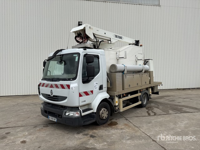 2010 Renault Midlum 2010 Time VST244NF 14 m on 4x2 ... Bucket Truck - Caminhão com plataforma aérea: foto 2 2010 Renault Midlum 2010 Time VST244NF 14 m on 4x2 ... Bucket Truck - Caminhão com plataforma aérea: foto 2
