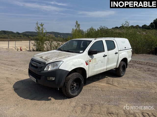2013 Isuzu D-Max 4x4 Extended Cab (Inoperable) Pickup - Pick-up: foto 2 2013 Isuzu D-Max 4x4 Extended Cab (Inoperable) Pickup - Pick-up: foto 2