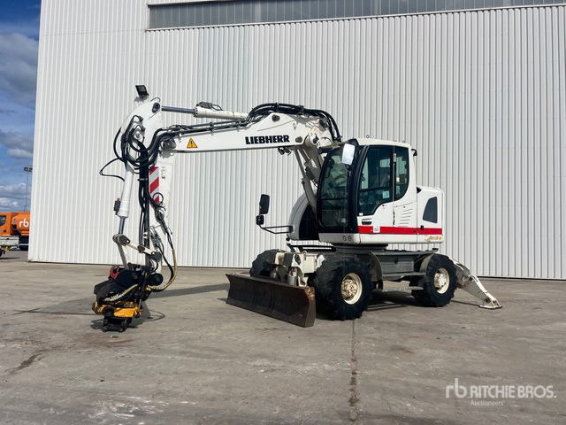 2013 Liebherr A 914 Compact Pelle Sur Pneus Wheel Excavator - Escavadeira de rodas: foto 1 2013 Liebherr A 914 Compact Pelle Sur Pneus Wheel Excavator - Escavadeira de rodas: foto 1