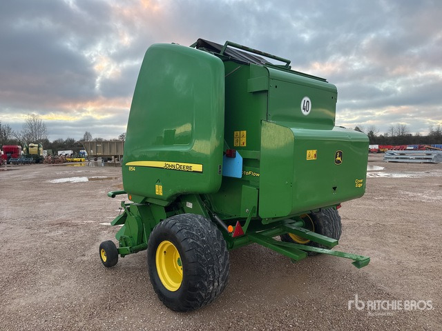 2014 John Deere 854 Presse A Balle Ronde S/A Round Baler - Enfardadeira de fardos redondos: foto 2 2014 John Deere 854 Presse A Balle Ronde S/A Round Baler - Enfardadeira de fardos redondos: foto 2