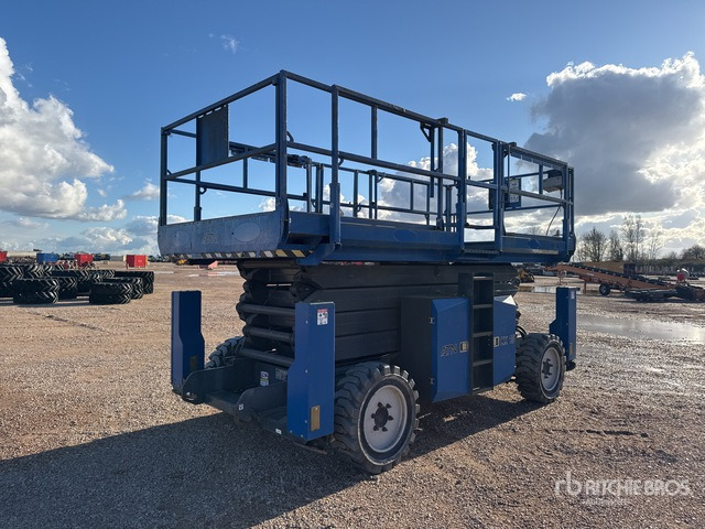 2015 ATN ATN-CX15 4x4 Diesel Nacelle Ciseau Scissor Lift - Plataforma de Tijera/ Plataforma de tesoura: foto 3 2015 ATN ATN-CX15 4x4 Diesel Nacelle Ciseau Scissor Lift - Plataforma de Tijera/ Plataforma de tesoura: foto 3