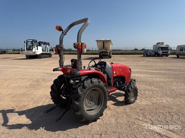 2015 Kubota STW34R 4WD Tracteur Utilitaire (Inoper ... Utility Tractor - Mini trator: foto 3 2015 Kubota STW34R 4WD Tracteur Utilitaire (Inoper ... Utility Tractor - Mini trator: foto 3
