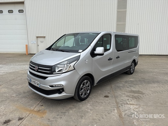 2016 Fiat Talento 125 Ecojet Mini Bus 9 Places Passenger Van - Minibus, Furgão de passageiros: foto 2 2016 Fiat Talento 125 Ecojet Mini Bus 9 Places Passenger Van - Minibus, Furgão de passageiros: foto 2