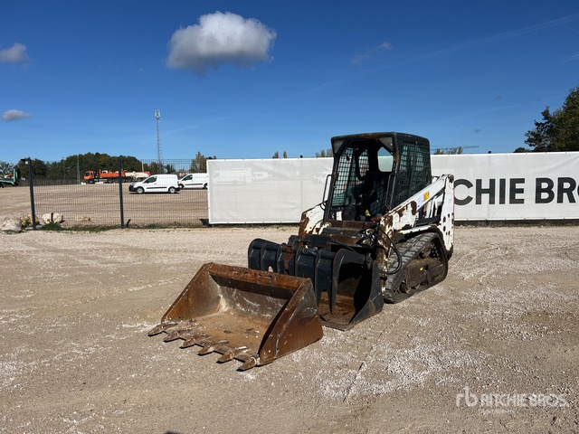 2018 Bobcat T110 Two-Speed Chargeuse Compacte Su ... Compact Track Loader - Mini pá carregadora de rastos: foto 2 2018 Bobcat T110 Two-Speed Chargeuse Compacte Su ... Compact Track Loader - Mini pá carregadora de rastos: foto 2