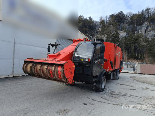 2018 Kuhn SPW Intense 2 CL 4x2 Melangeuse Desileuse Automo ... Feed Mixer - Misturadora Alimentadora: foto 1 2018 Kuhn SPW Intense 2 CL 4x2 Melangeuse Desileuse Automo ... Feed Mixer - Misturadora Alimentadora: foto 1