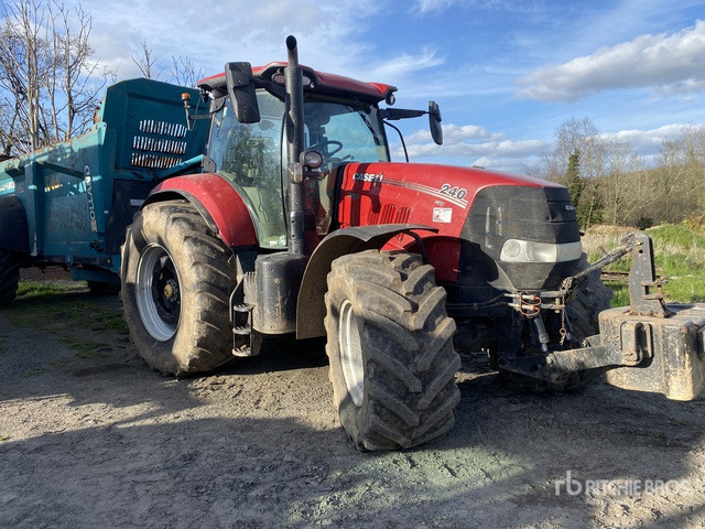2019 Case IH Puma 240CVX 4x4 Tracteur Agricole 4WD Tractor - Trator: foto 1 2019 Case IH Puma 240CVX 4x4 Tracteur Agricole 4WD Tractor - Trator: foto 1