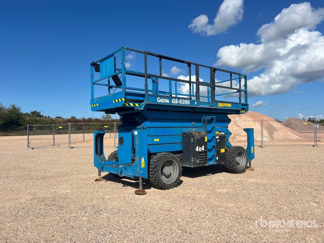 2019 Genie GS-5390RT 4x4 Nacelle Ciseaux Scissor Lift - Plataforma de Tijera/ Plataforma de tesoura: foto 2 2019 Genie GS-5390RT 4x4 Nacelle Ciseaux Scissor Lift - Plataforma de Tijera/ Plataforma de tesoura: foto 2