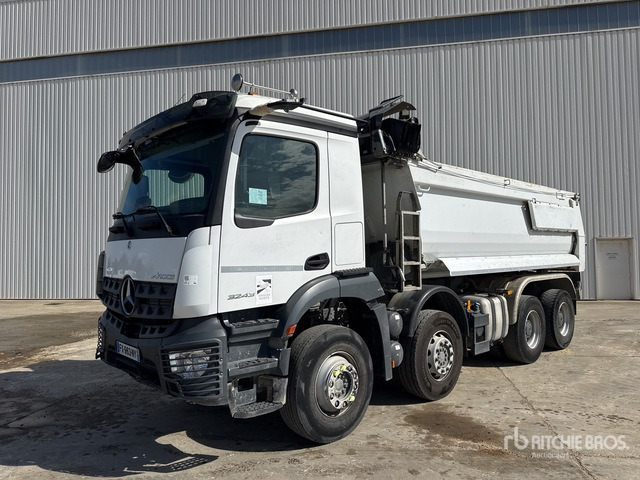 2021 Mercedes-Benz Arocs 3243 Camion Benne 8x4 Tri/A Dump Truck - Camião basculante: foto 1 2021 Mercedes-Benz Arocs 3243 Camion Benne 8x4 Tri/A Dump Truck - Camião basculante: foto 1