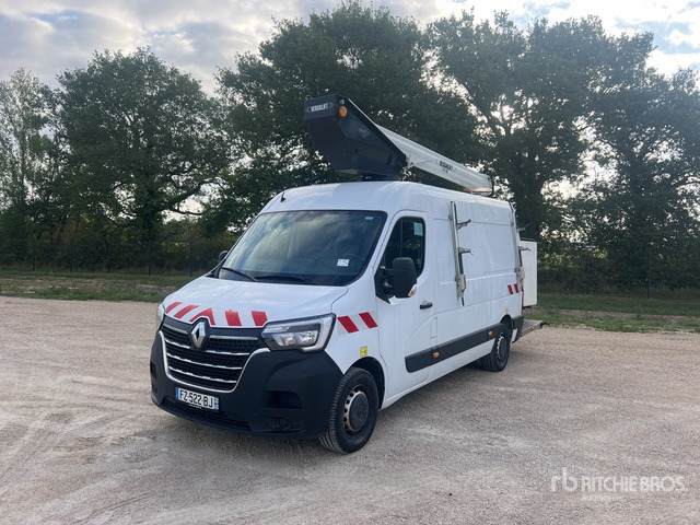 2021 Renault Master 2021 Versalift VTL 135 EVO 11 m ... Bucket Truck - Caminhão com plataforma aérea: foto 2 2021 Renault Master 2021 Versalift VTL 135 EVO 11 m ... Bucket Truck - Caminhão com plataforma aérea: foto 2